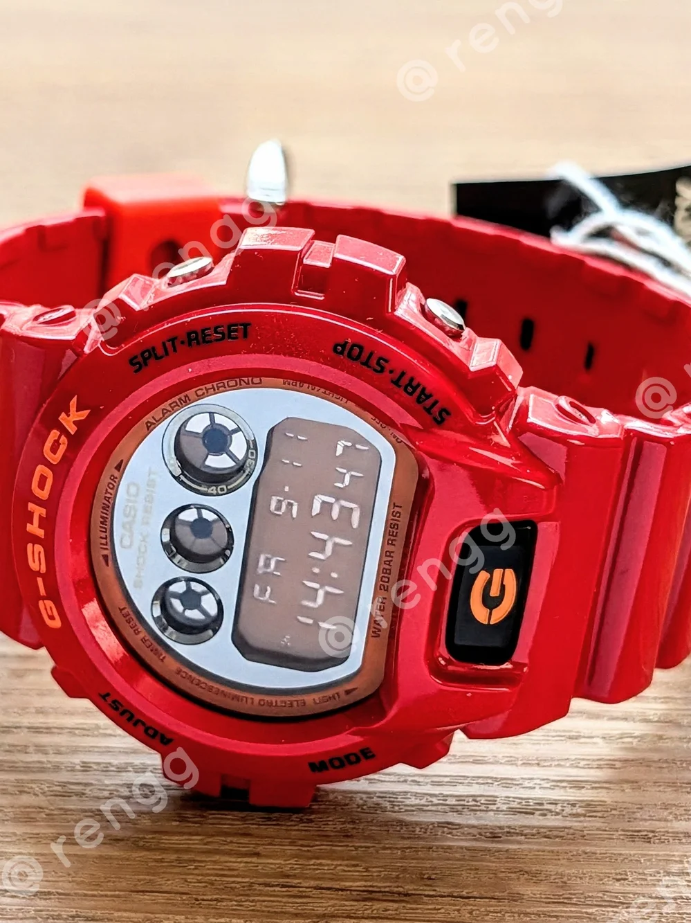 Rare Casio G-Shock 200M Red Digital Sport Watch Like New